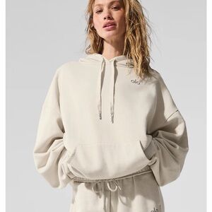 ALO Yoga Cream Relaxed Hoodie with Subtle Logo